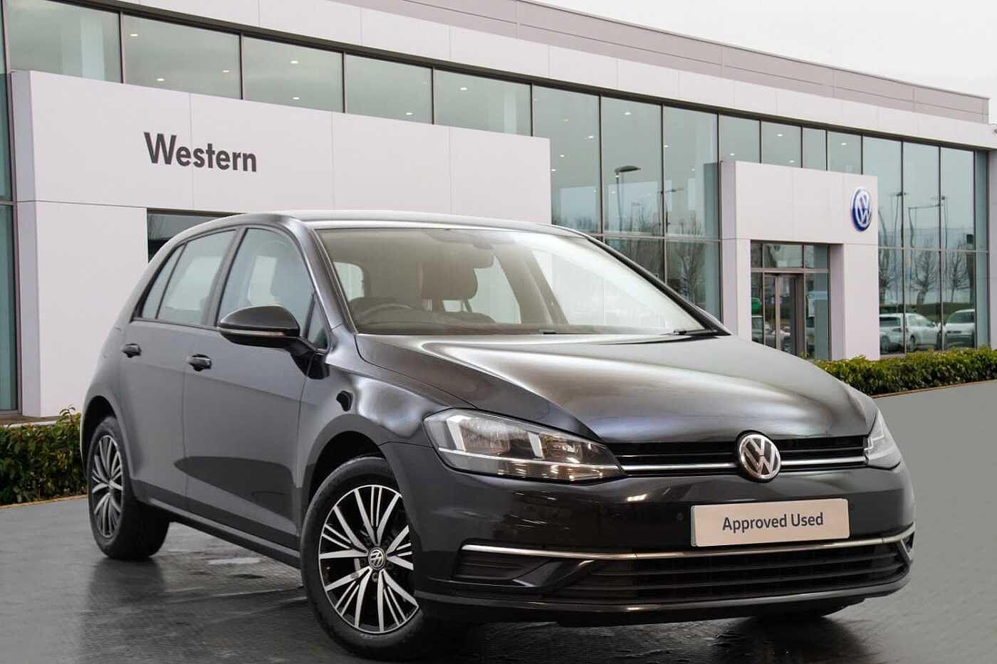 Main listing image - Volkswagen Golf