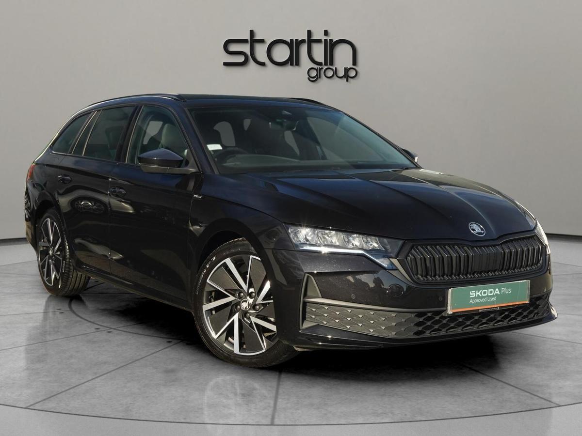 Main listing image - Skoda Octavia Estate