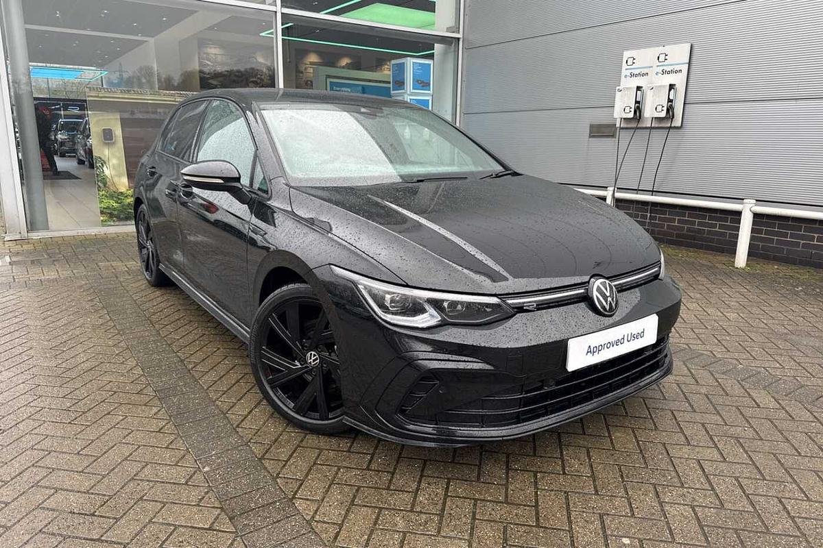 Main listing image - Volkswagen Golf