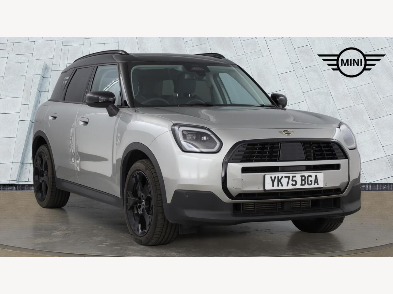 Main listing image - MINI Countryman