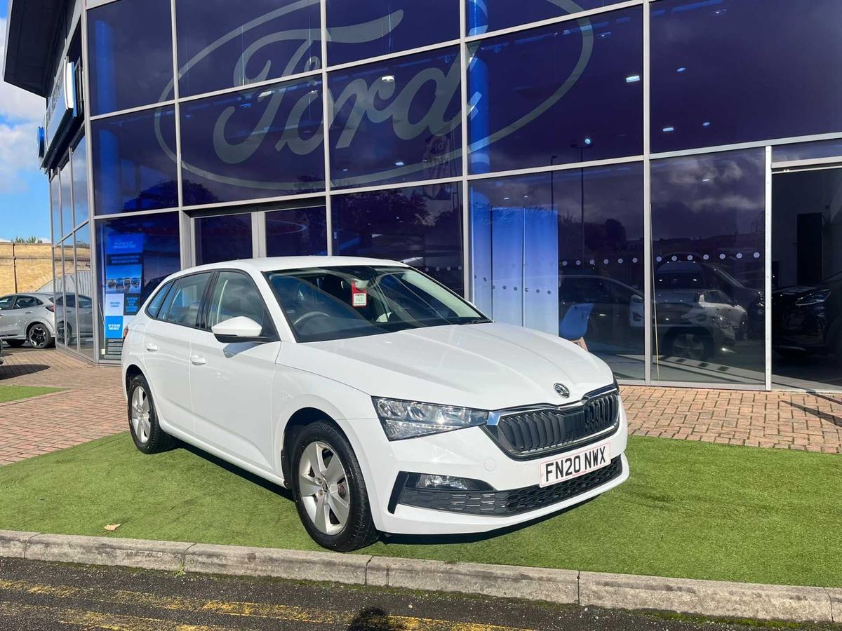 Main listing image - Skoda Scala