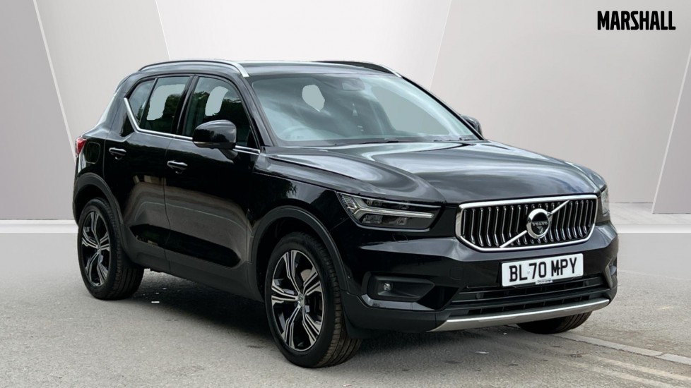 Main listing image - Volvo XC40