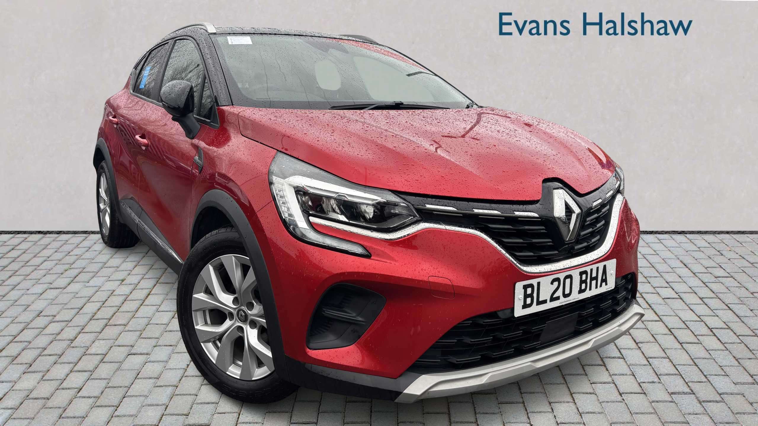 Main listing image - Renault Captur