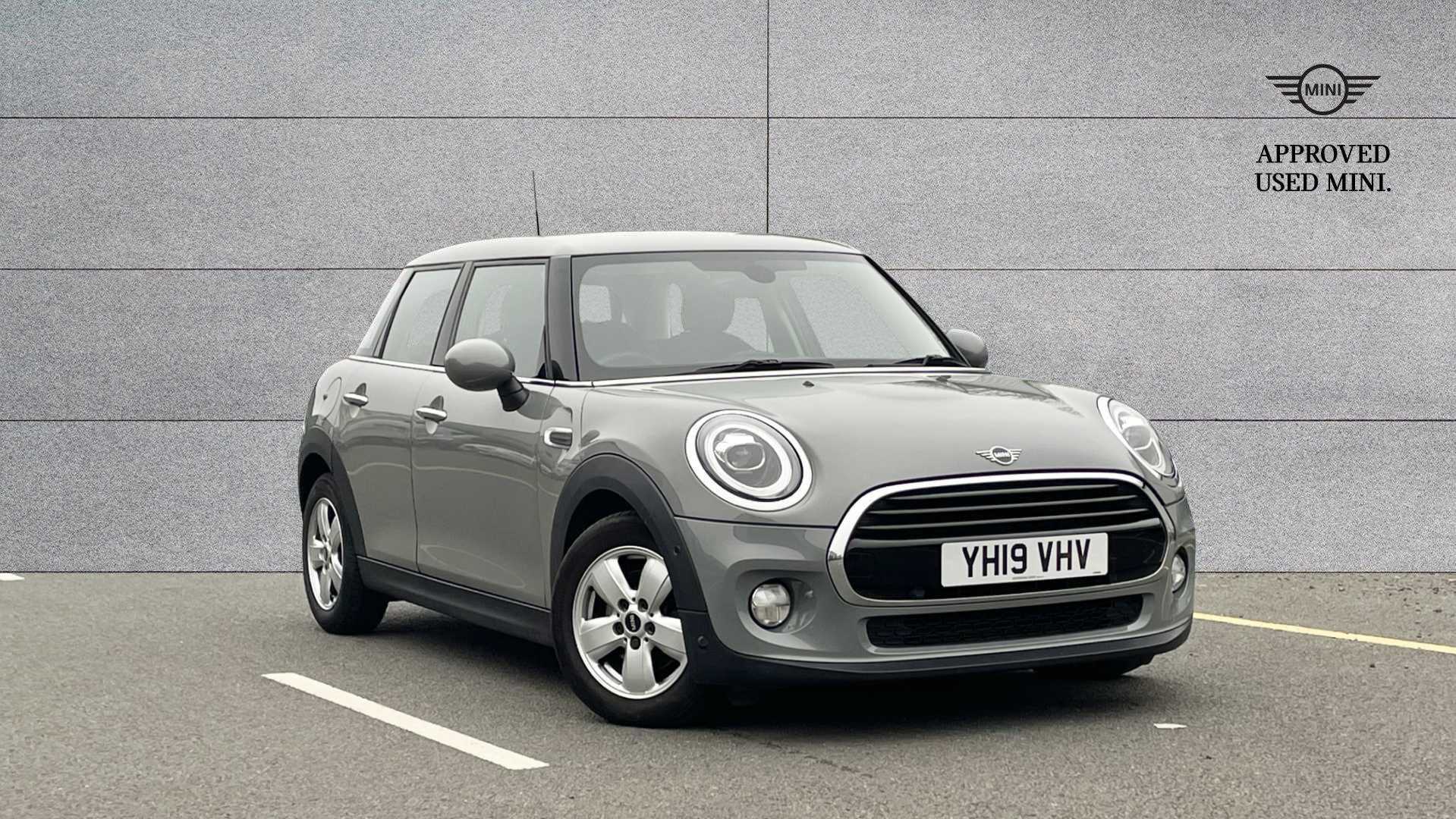 Main listing image - MINI Hatchback 5dr