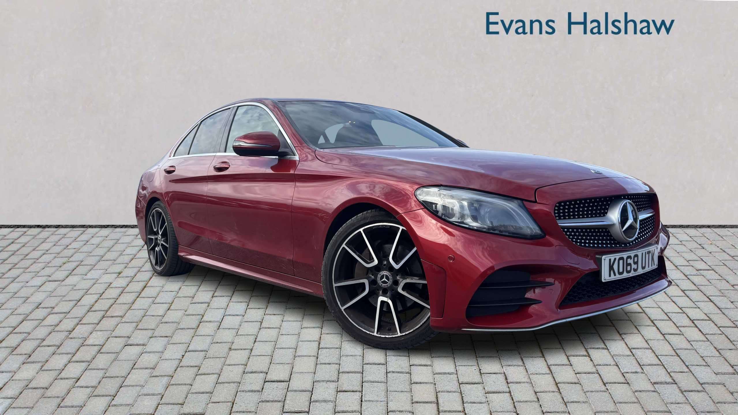 Main listing image - Mercedes-Benz C-Class