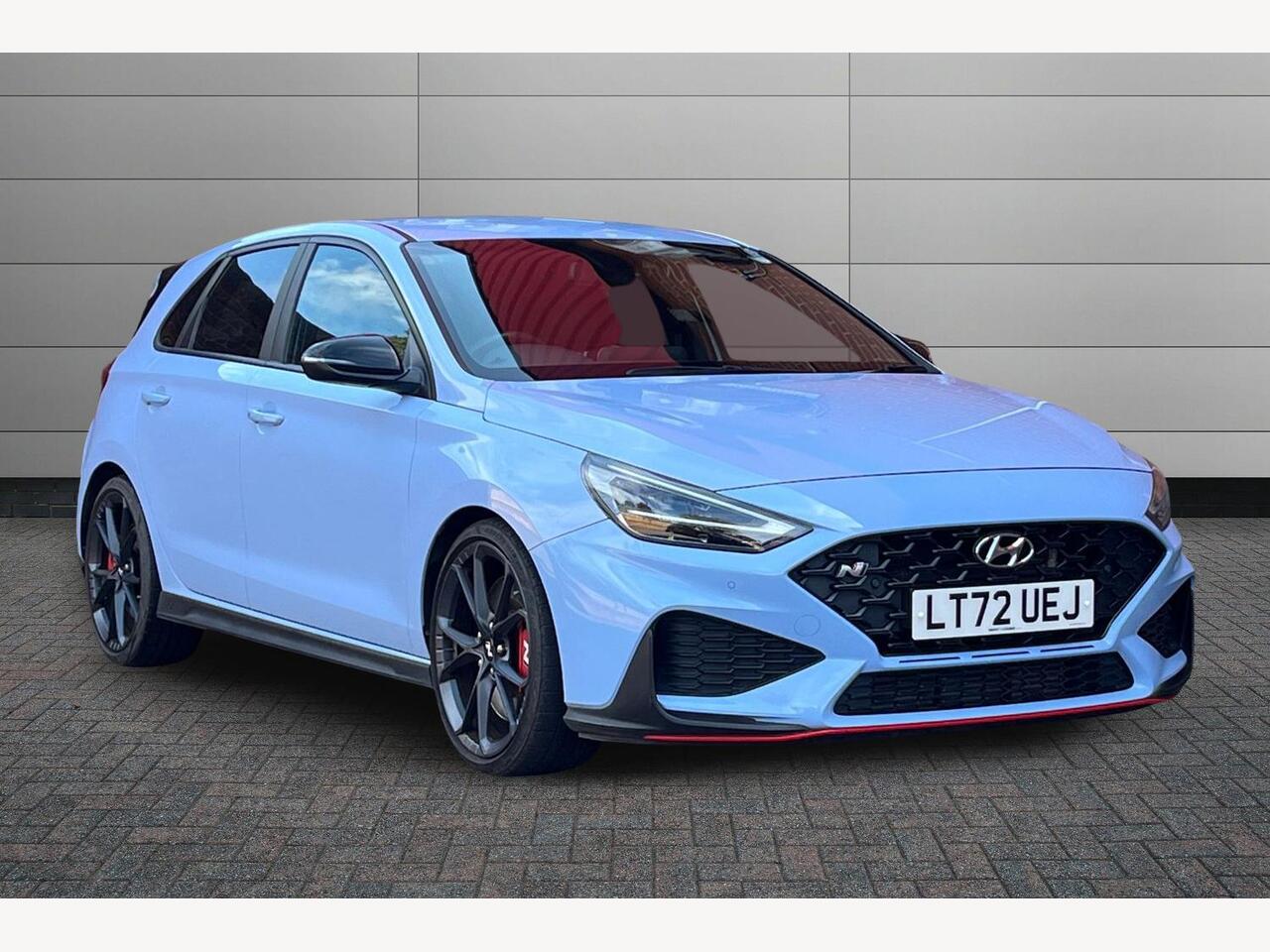 Main listing image - Hyundai i30
