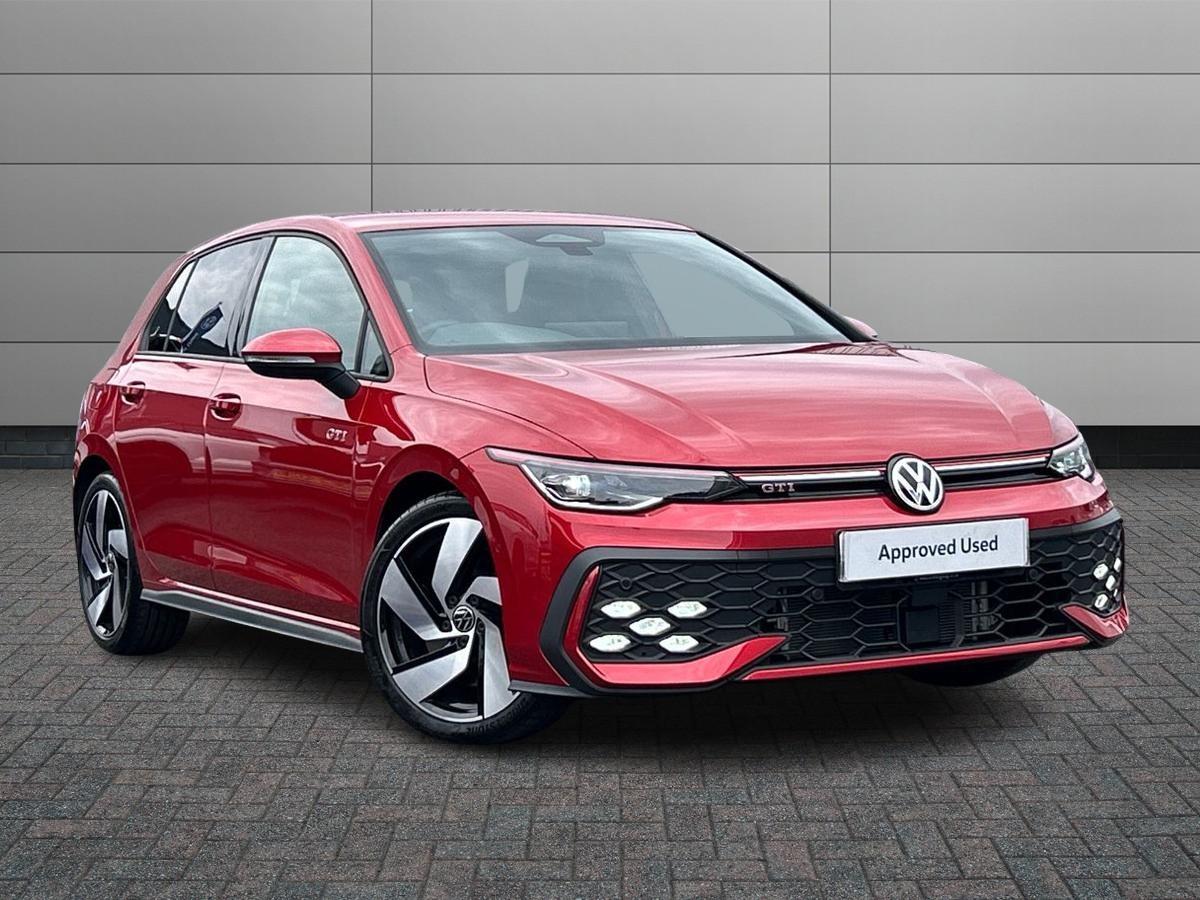 Main listing image - Volkswagen Golf