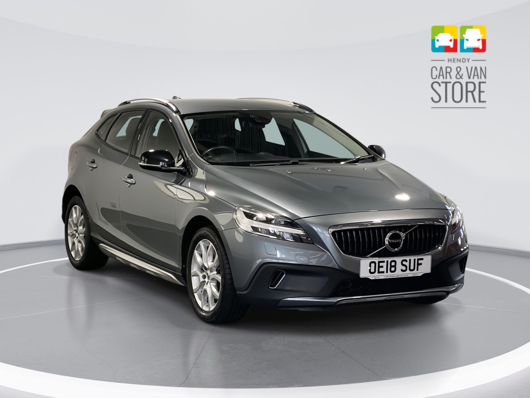 Main listing image - Volvo V40 Cross Country