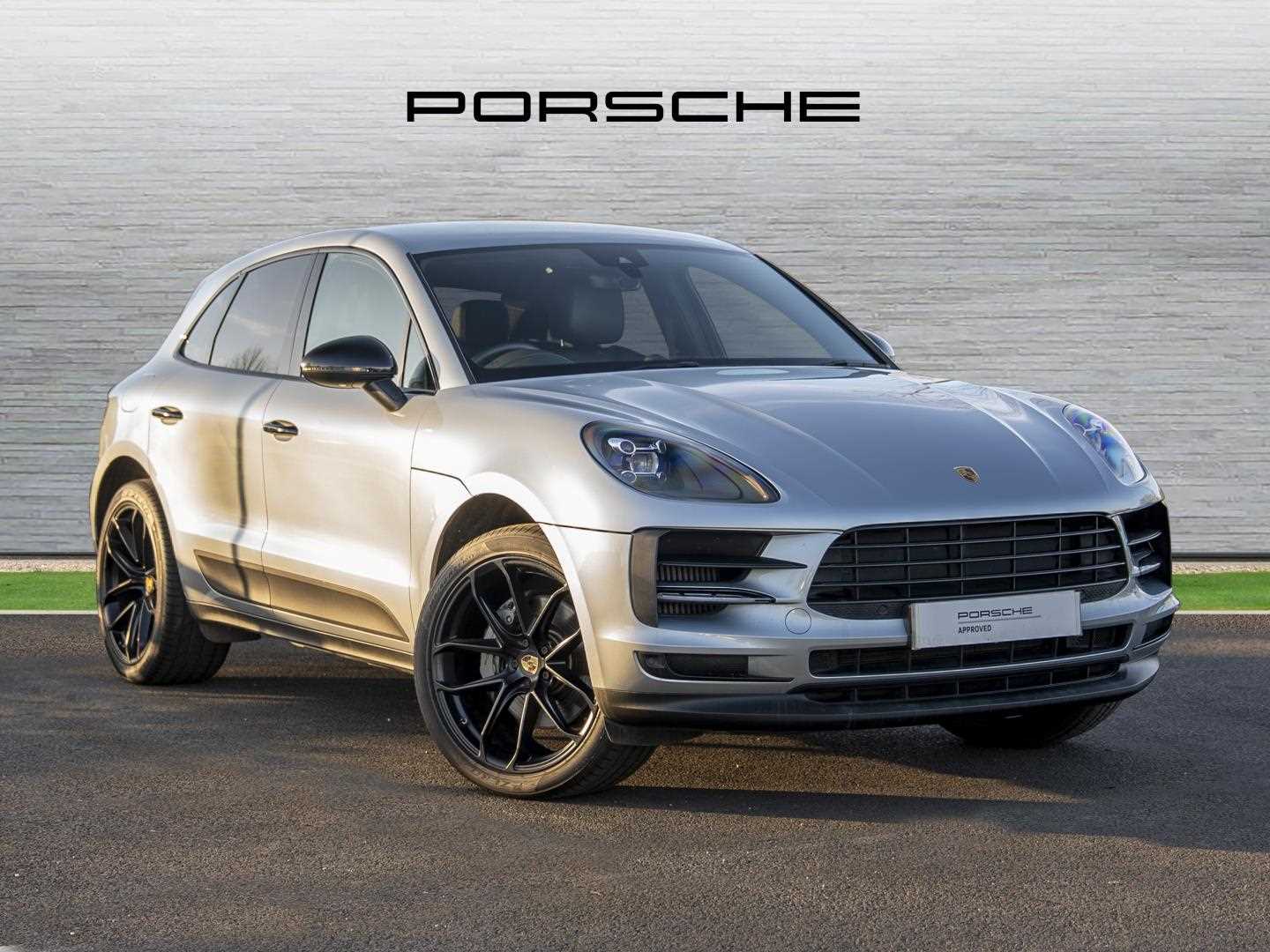 Main listing image - Porsche Macan