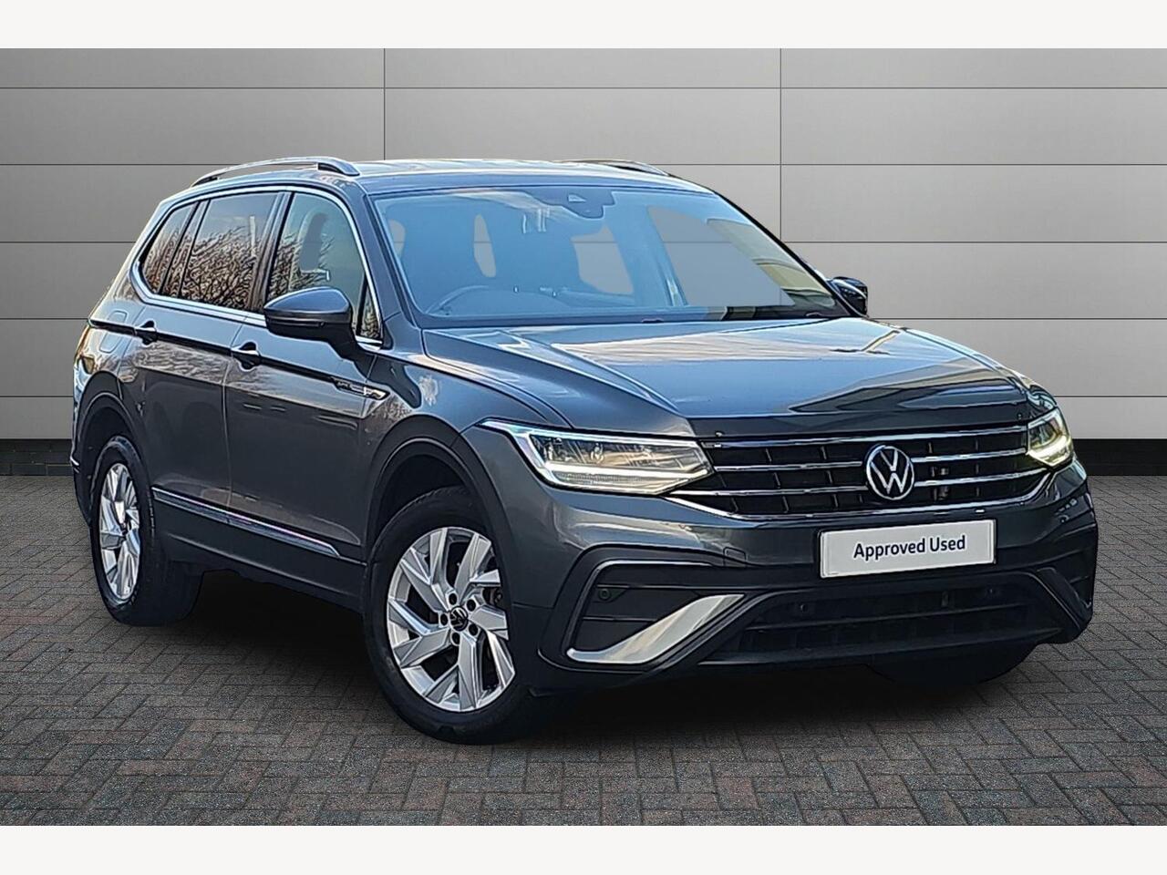 Main listing image - Volkswagen Tiguan Allspace