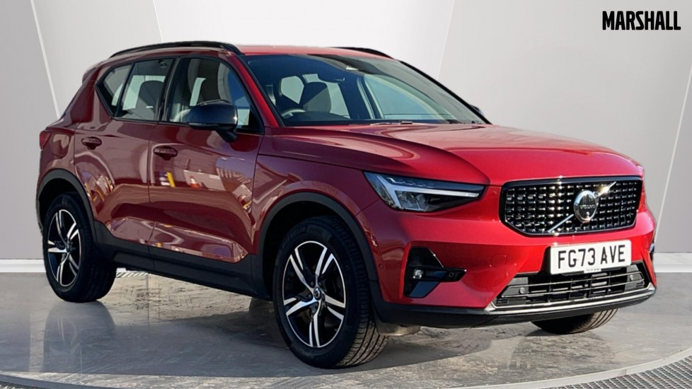 Main listing image - Volvo XC40