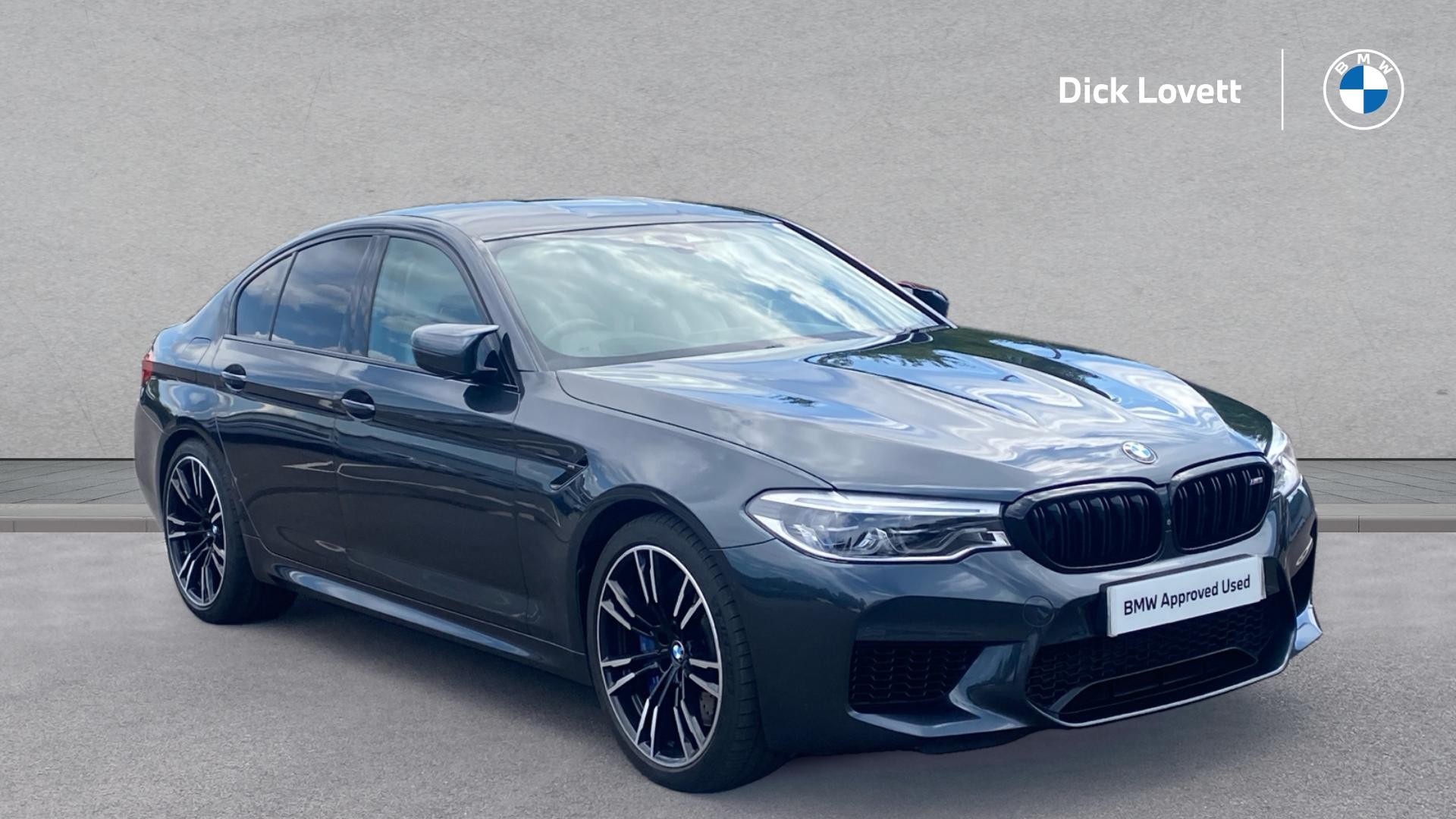Main listing image - BMW M5