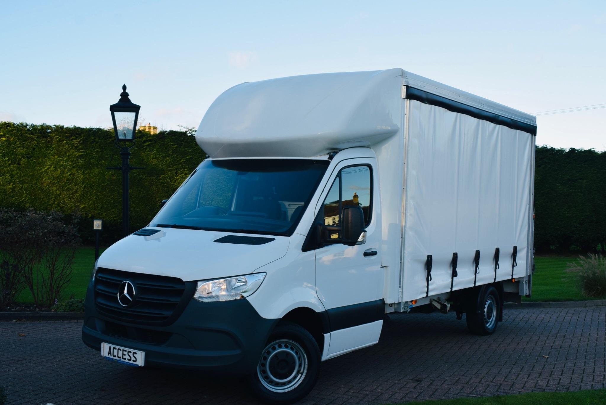 Main listing image - Mercedes-Benz Sprinter