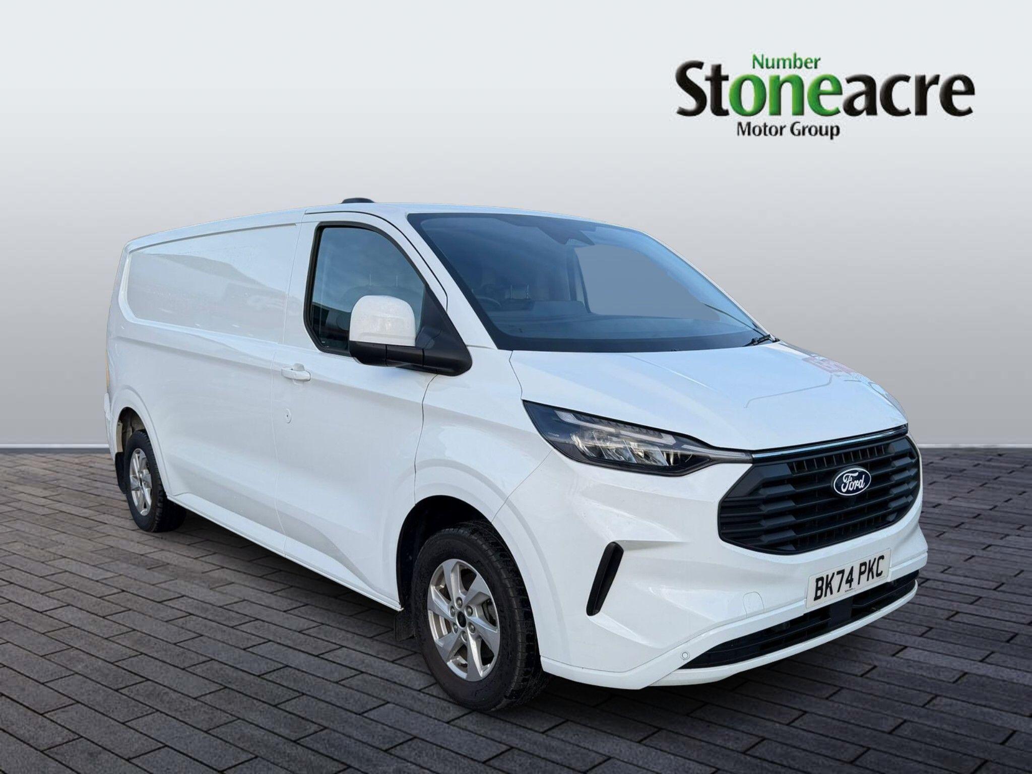 Main listing image - Ford Transit Custom