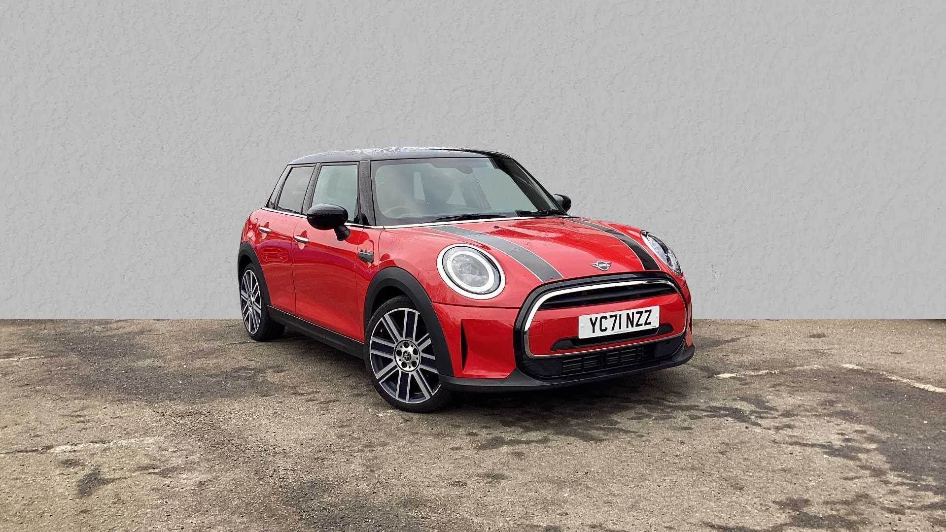 Main listing image - MINI Hatchback 5dr