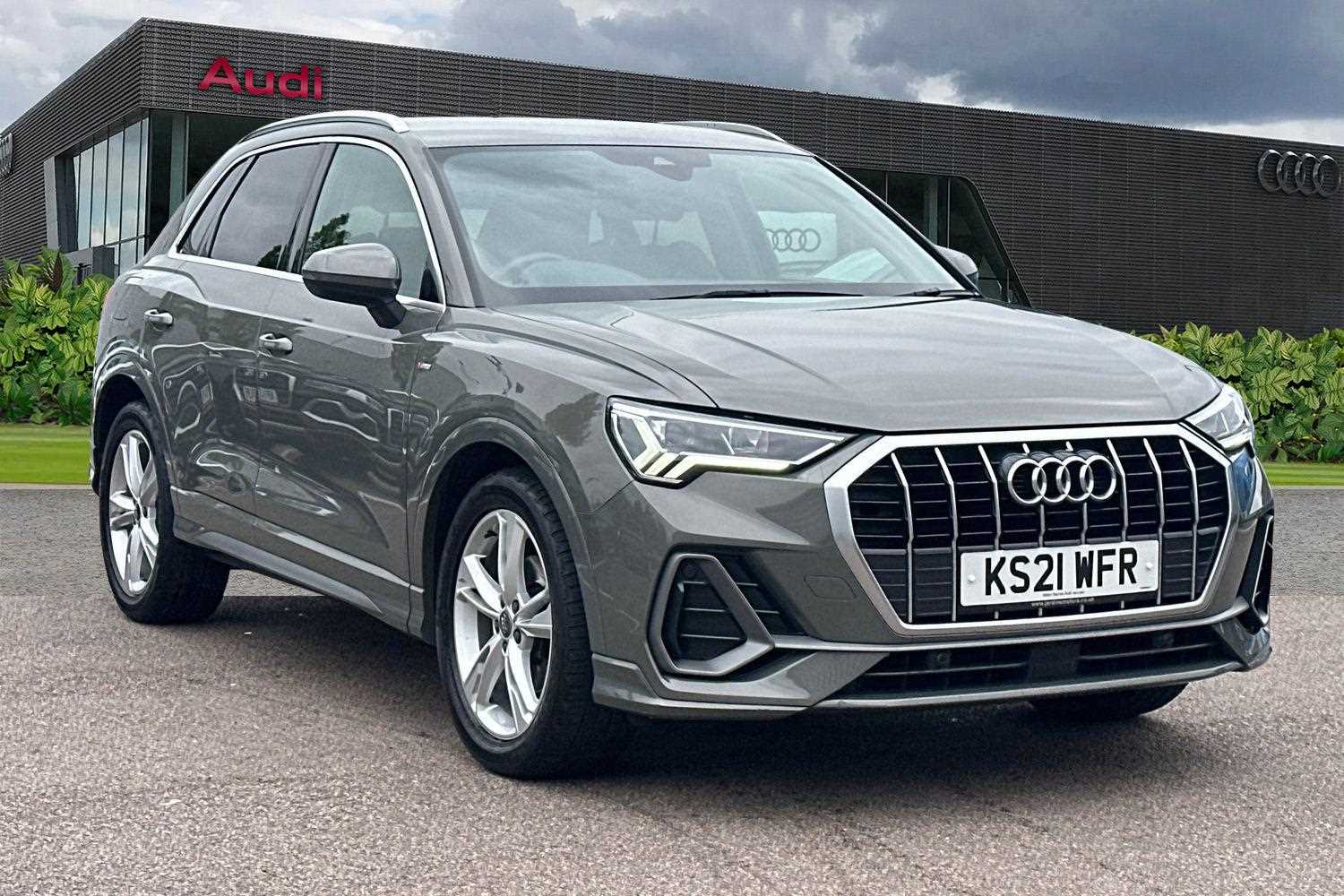 Main listing image - Audi Q3