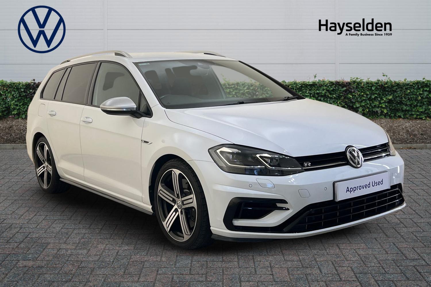 Main listing image - Volkswagen Golf Estate