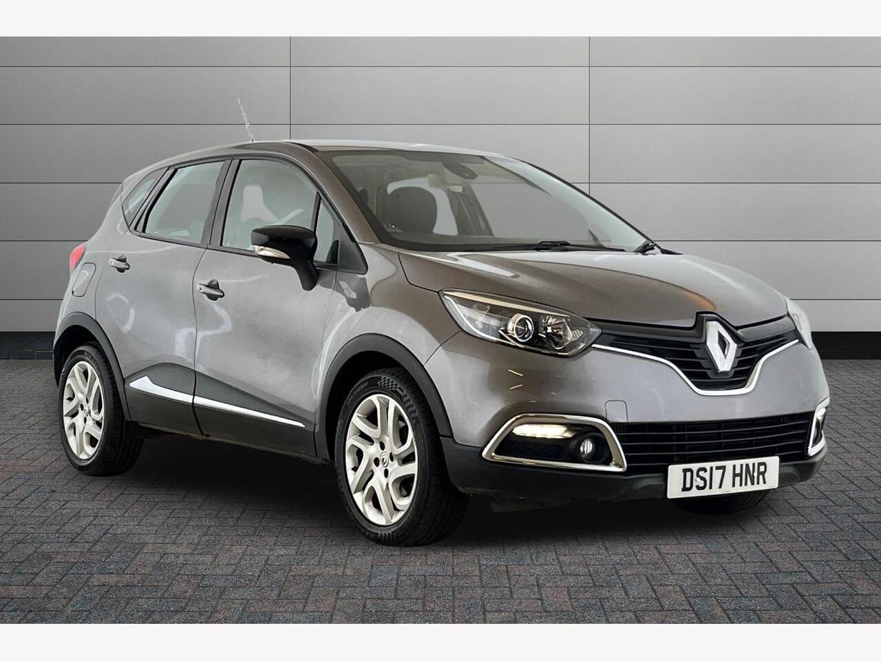 Main listing image - Renault Captur