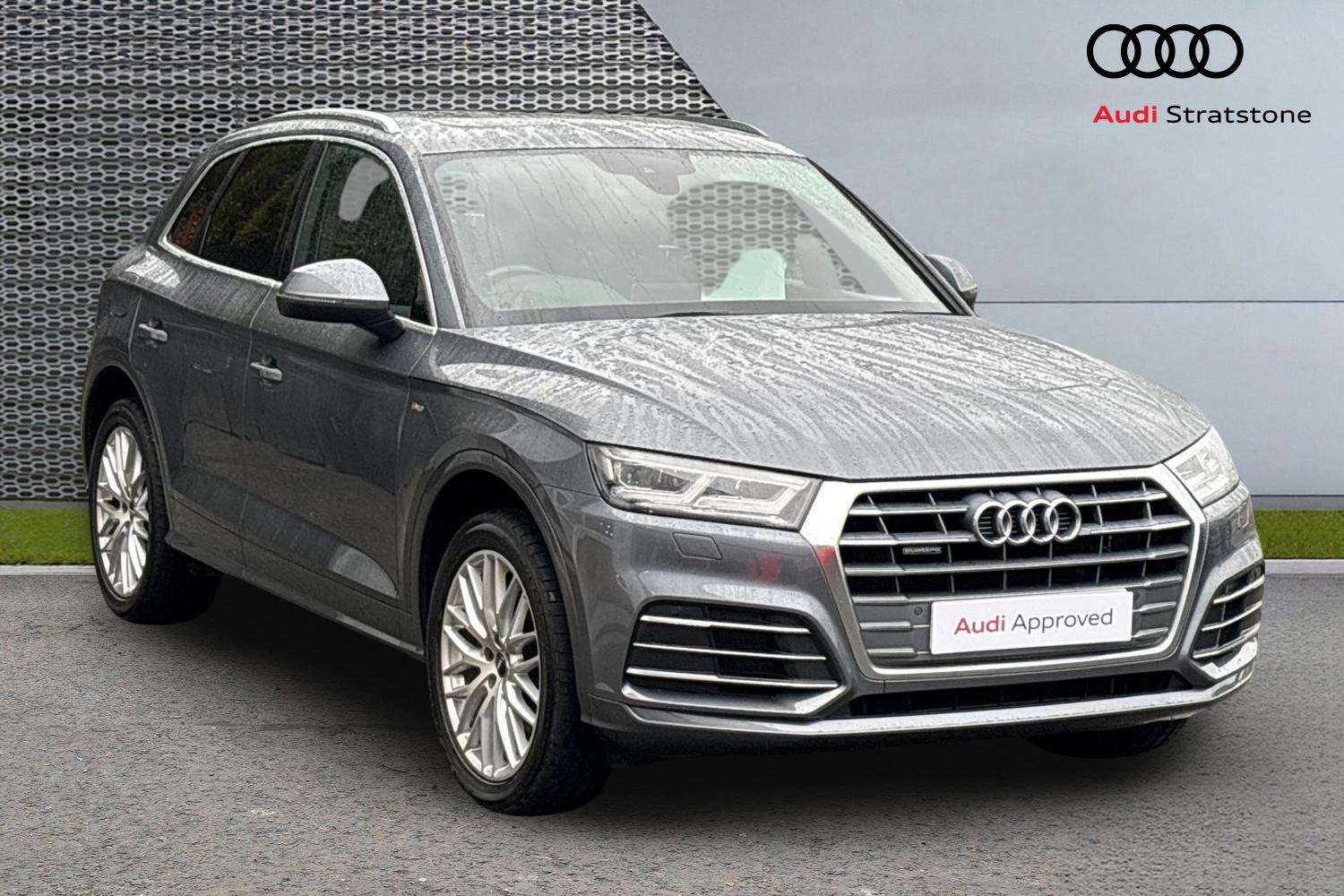 Main listing image - Audi Q5