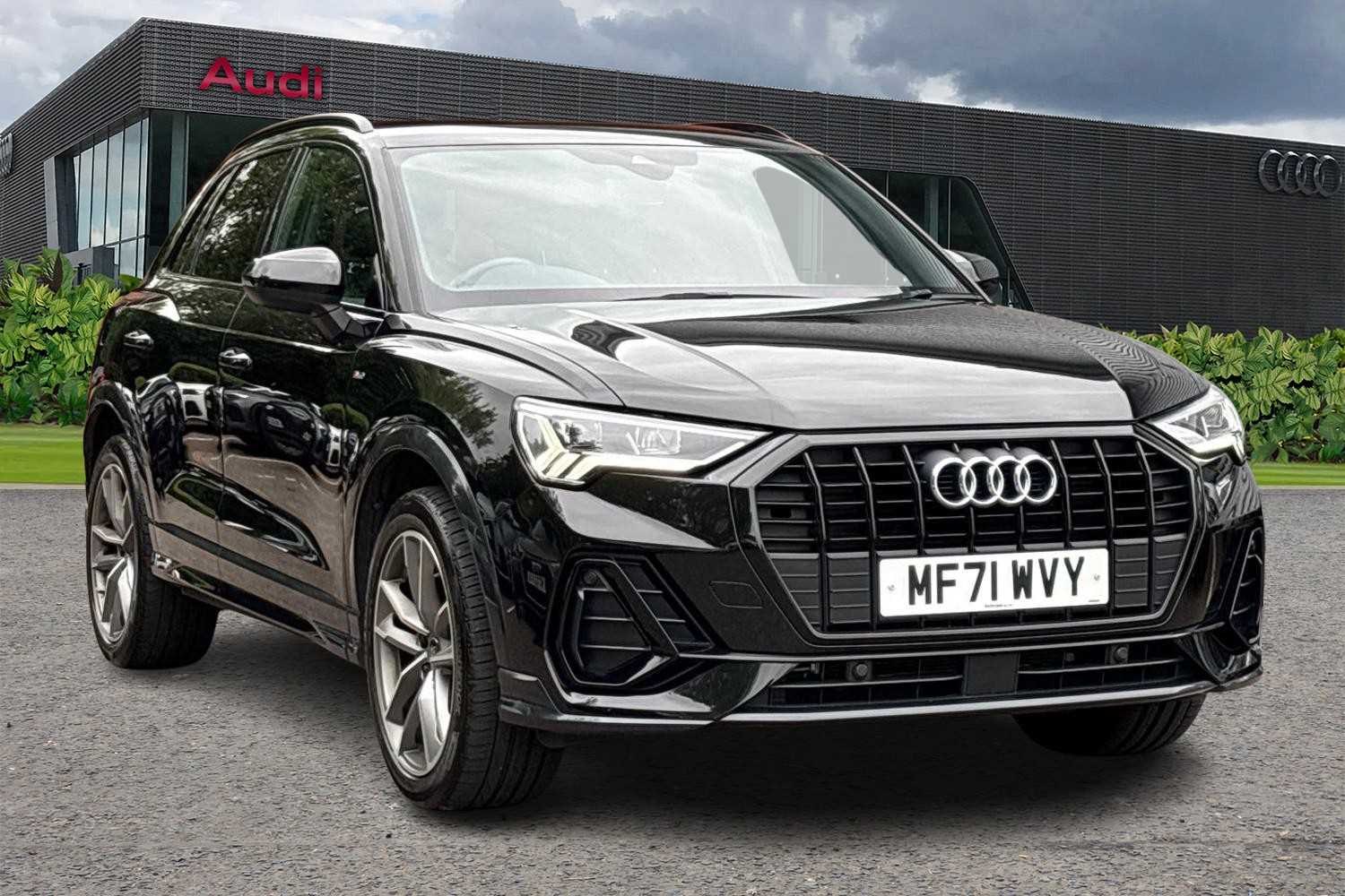 Main listing image - Audi Q3
