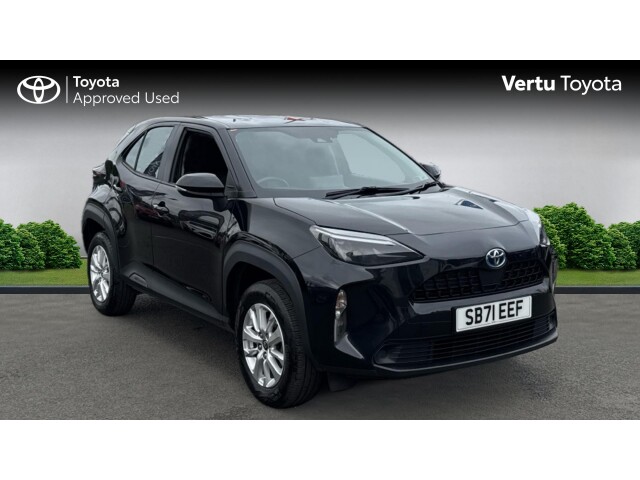 Main listing image - Toyota Yaris Cross