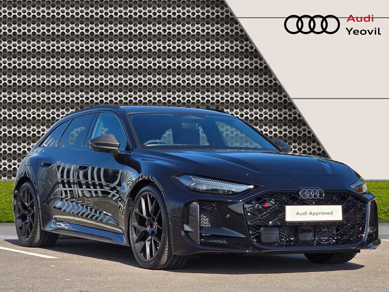 Main listing image - Audi RS5