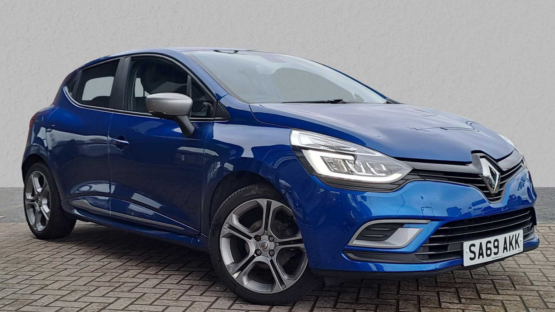 Main listing image - Renault Clio