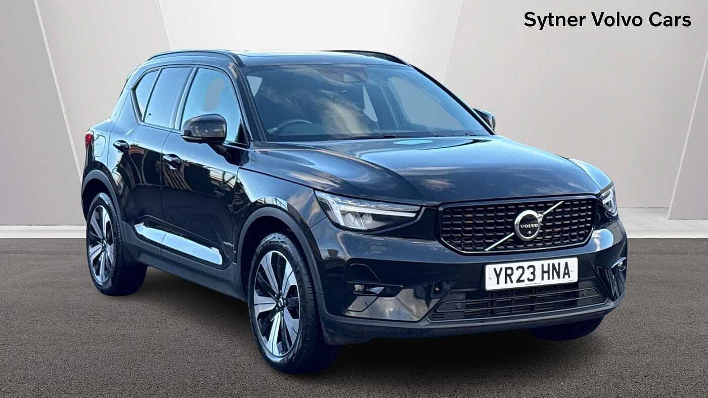Main listing image - Volvo XC40 Recharge