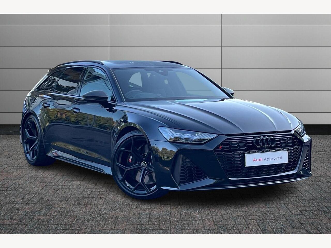 Main listing image - Audi RS6