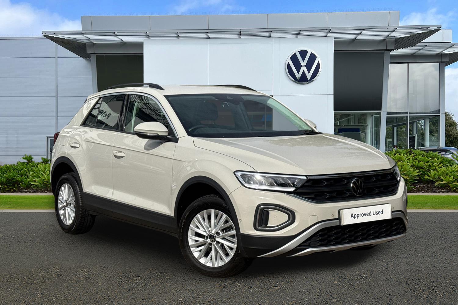 Main listing image - Volkswagen T-Roc
