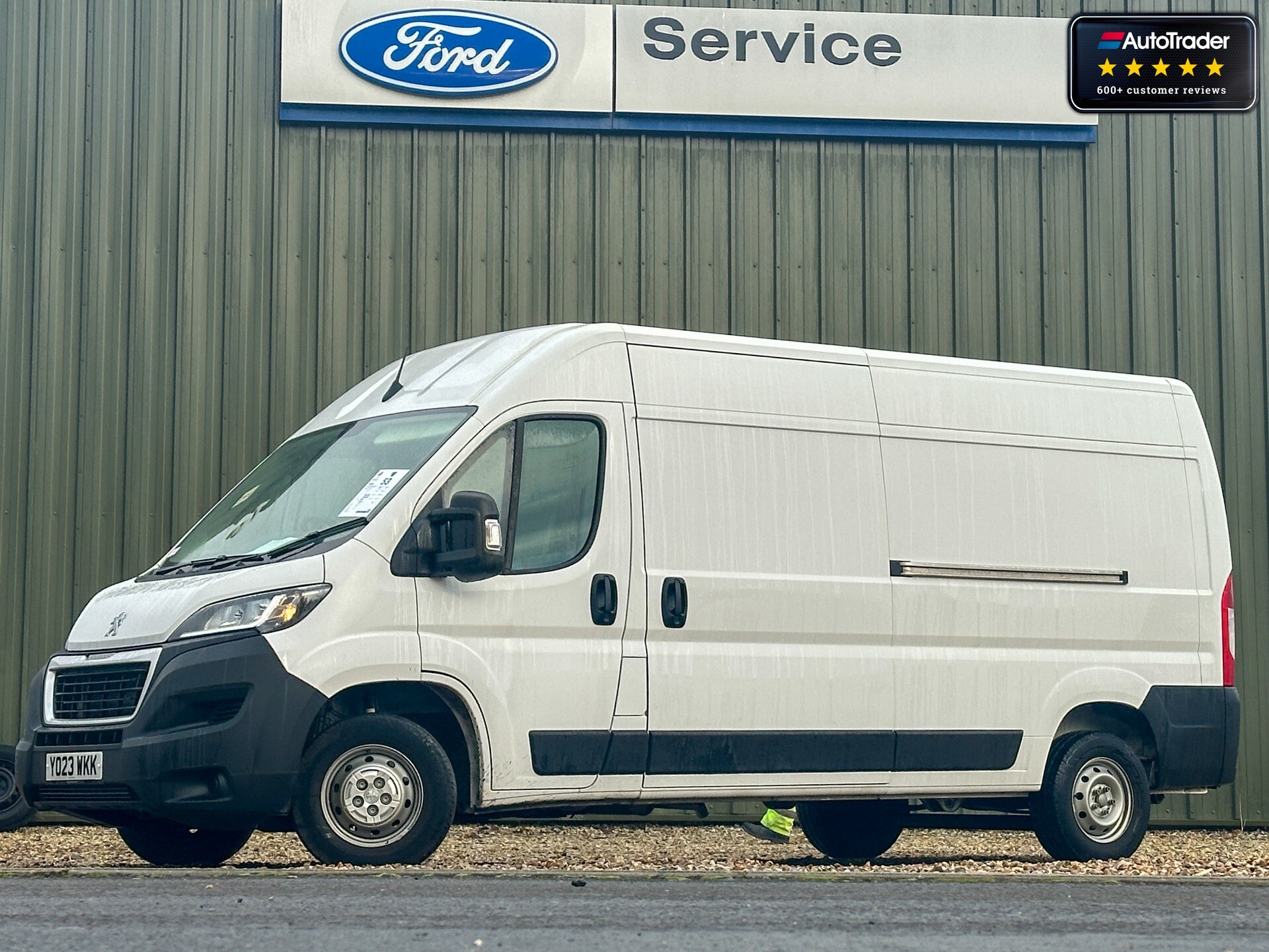 Main listing image - Peugeot Boxer