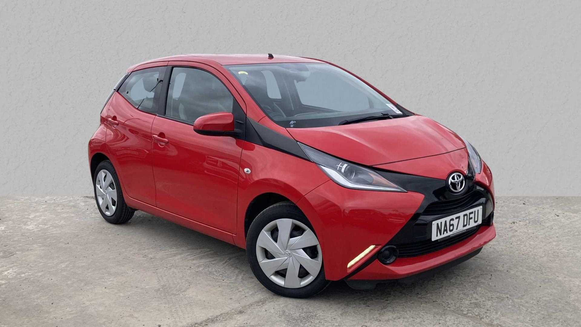 Main listing image - Toyota Aygo