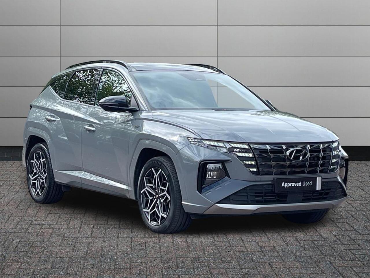 Main listing image - Hyundai Tucson