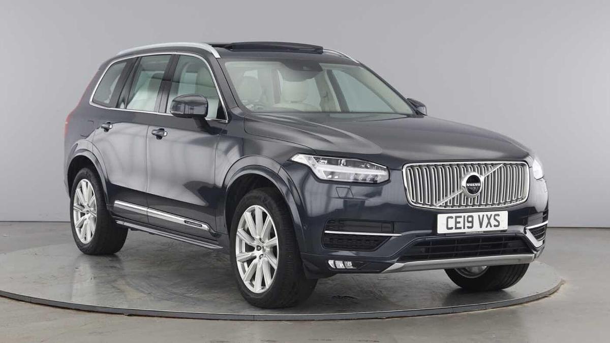 Main listing image - Volvo XC90