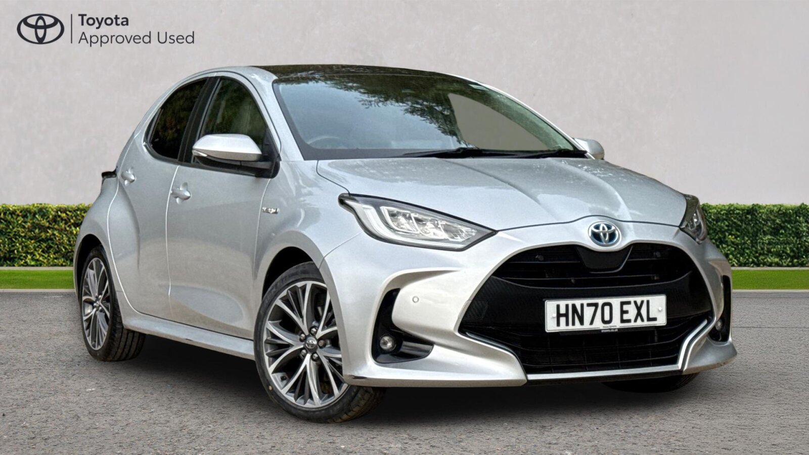 Main listing image - Toyota Yaris