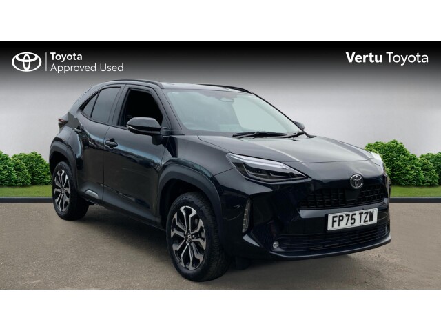 Main listing image - Toyota Yaris Cross