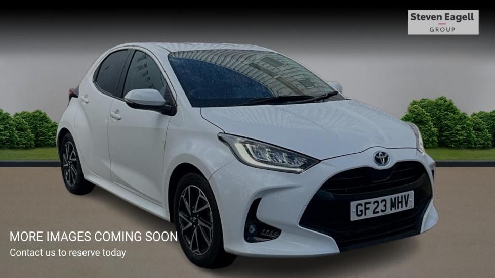 Main listing image - Toyota Yaris