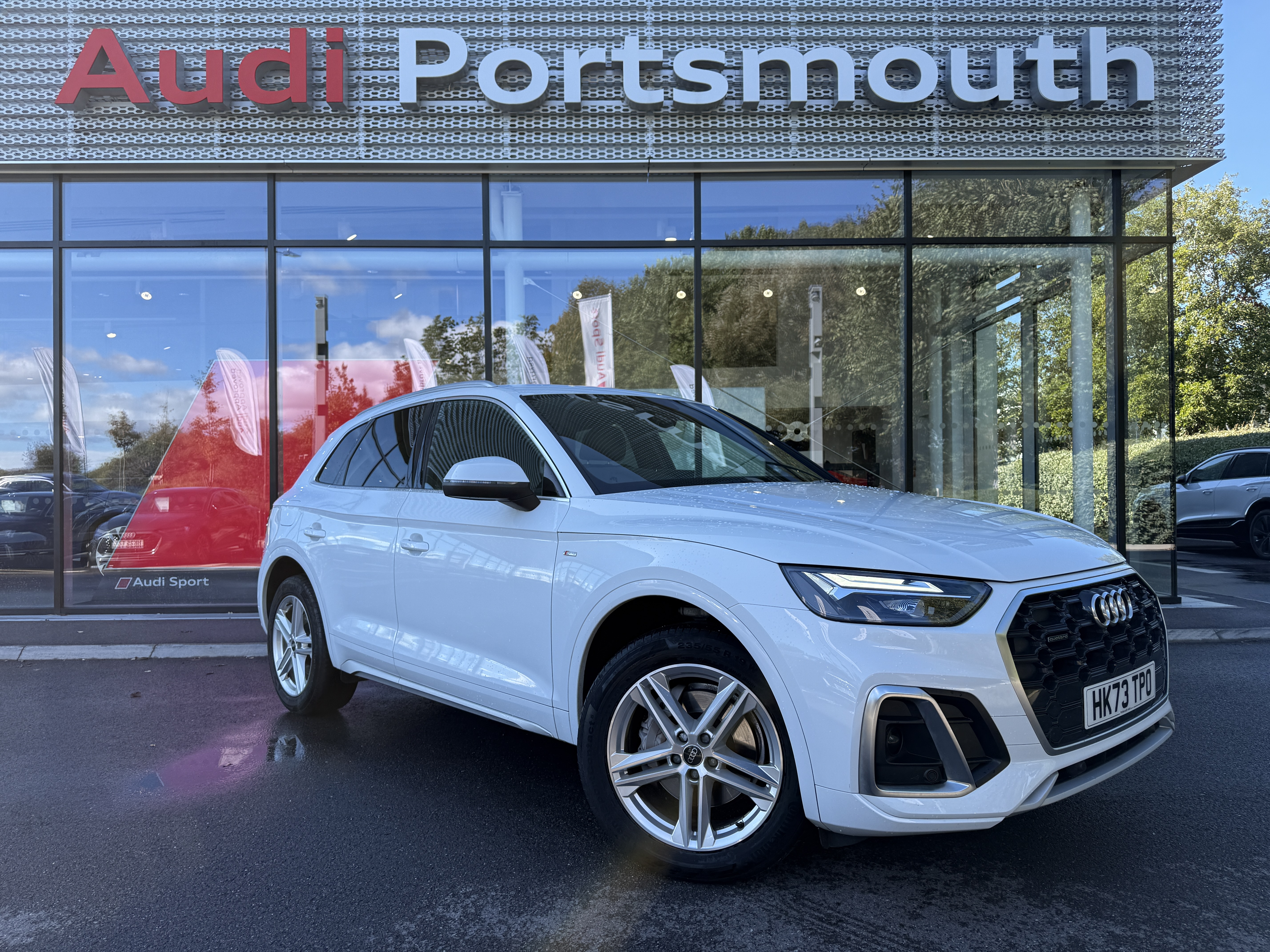 Main listing image - Audi Q5