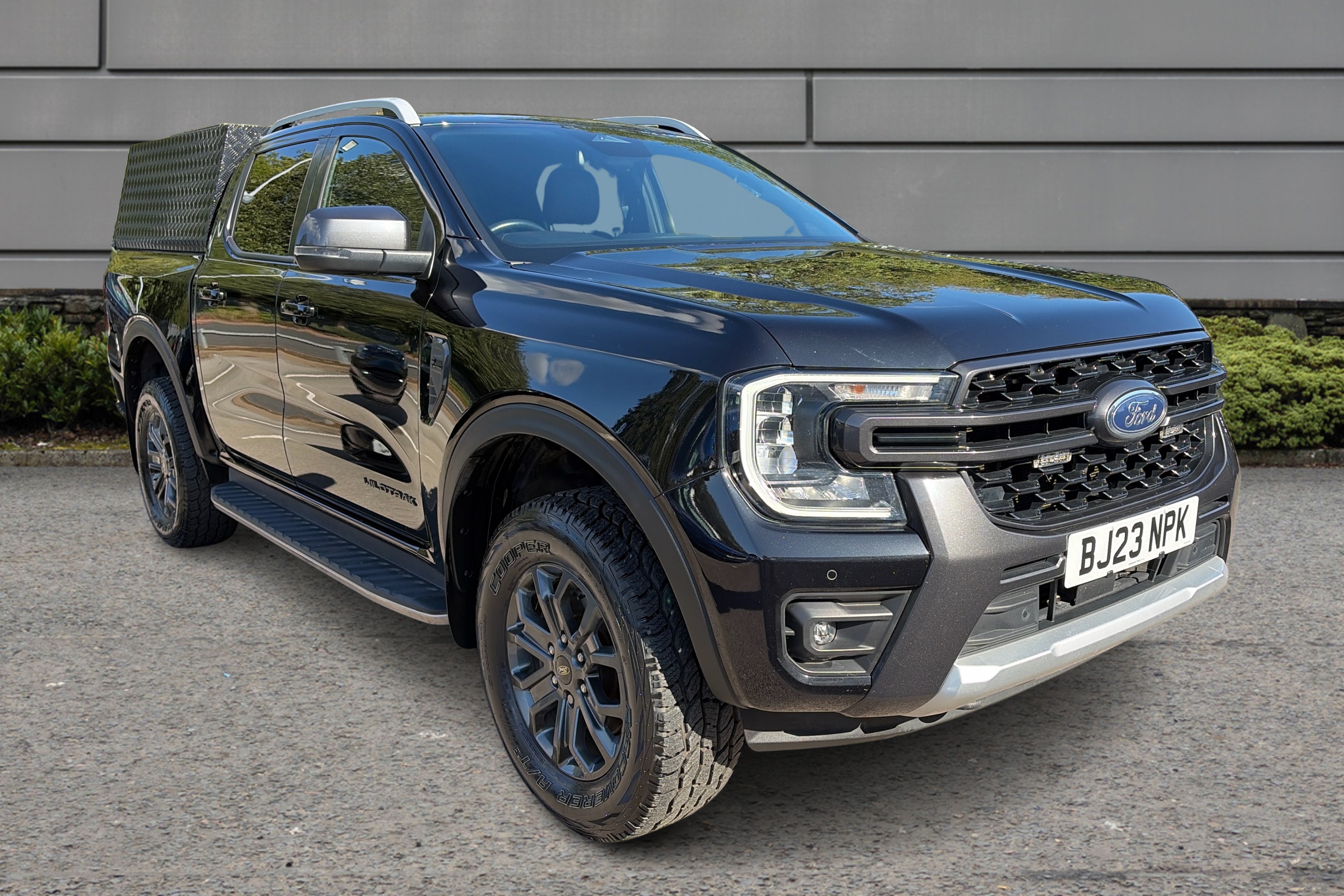 Main listing image - Ford Ranger