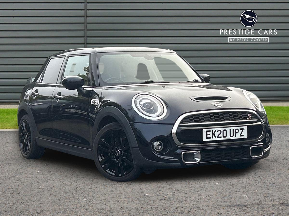 Main listing image - MINI Hatchback