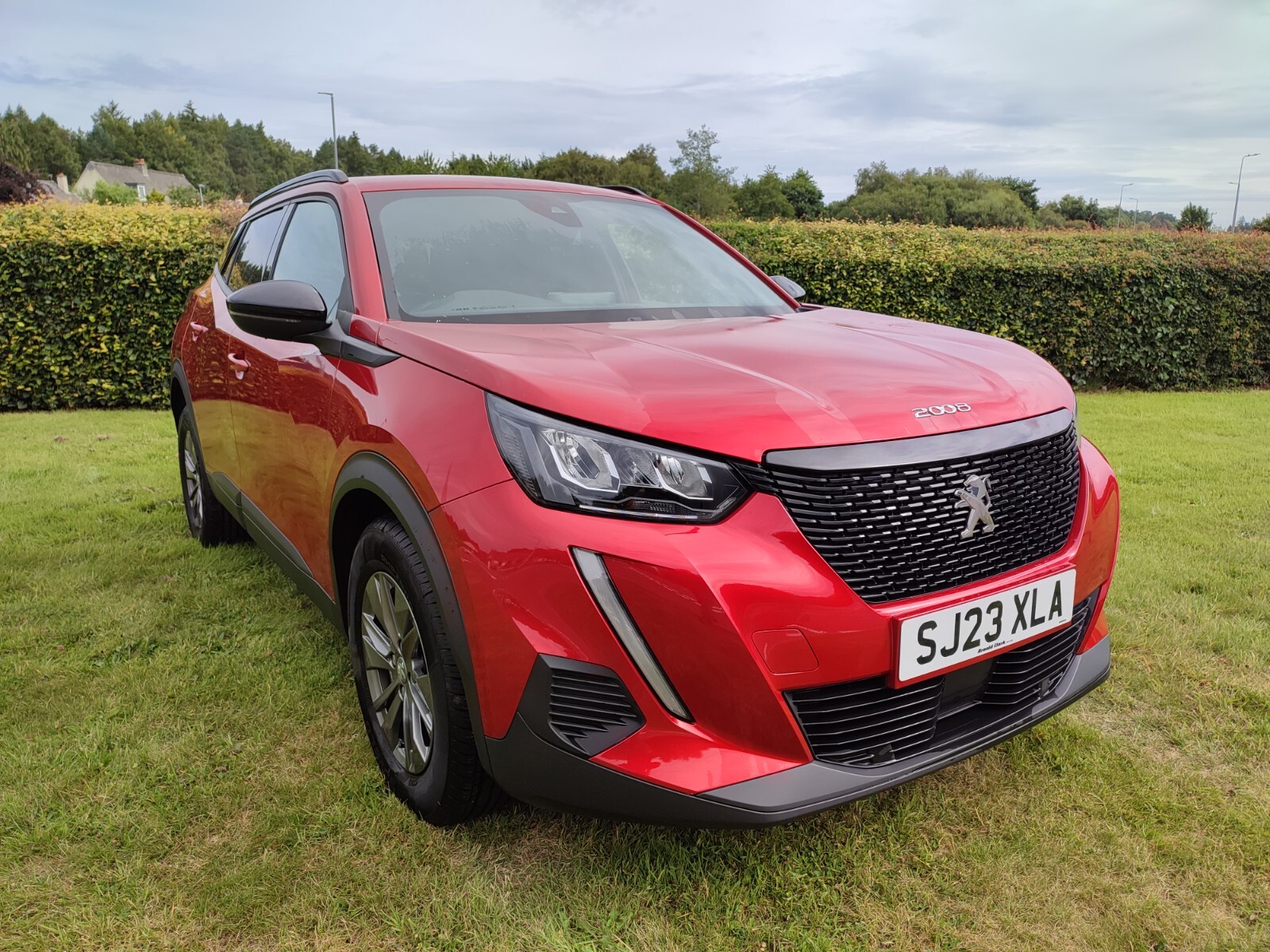 Main listing image - Peugeot 2008