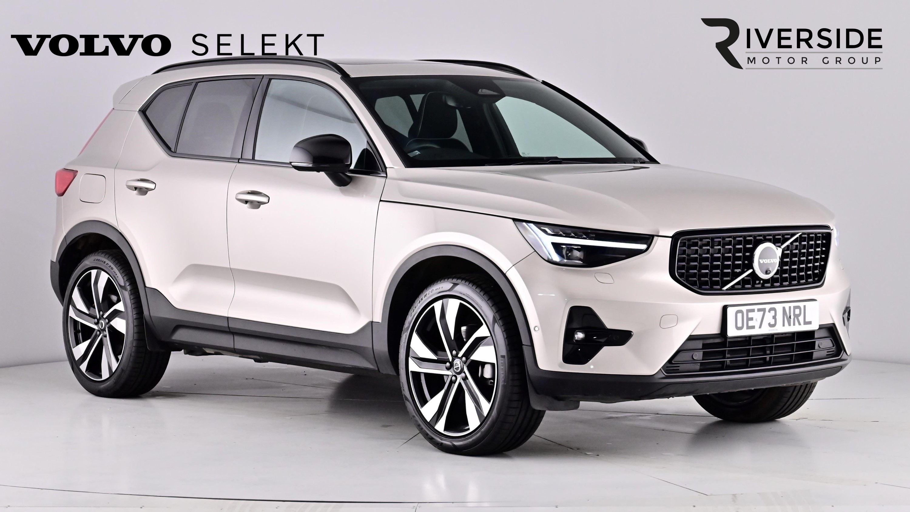 Main listing image - Volvo XC40