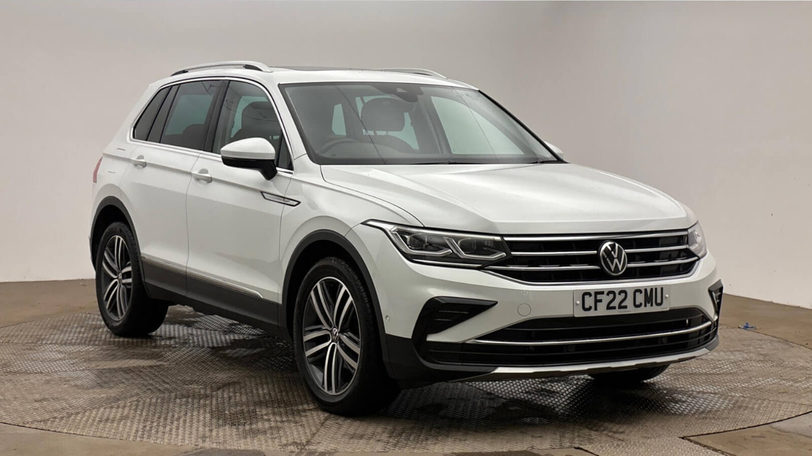 Main listing image - Volkswagen Tiguan