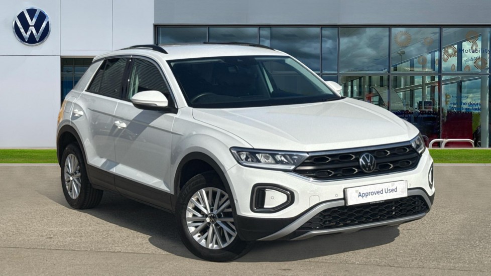 Main listing image - Volkswagen T-Roc