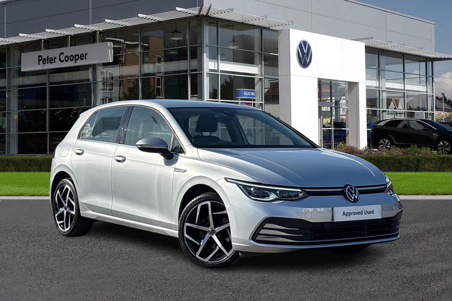 Main listing image - Volkswagen Golf