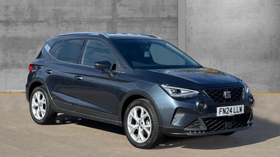 Main listing image - SEAT Arona
