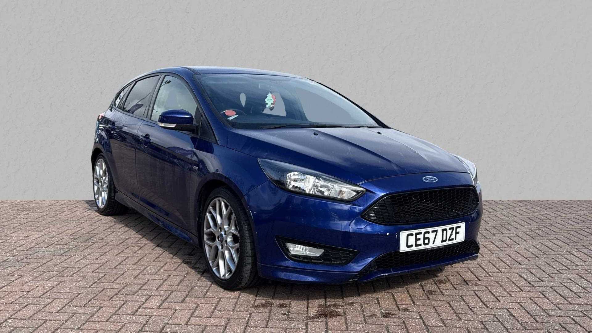 Main listing image - Ford Focus