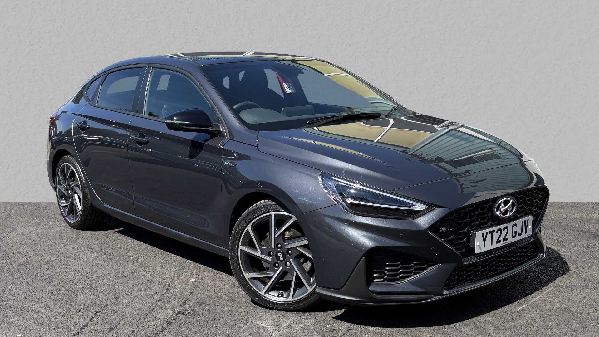 Main listing image - Hyundai i30 Fastback