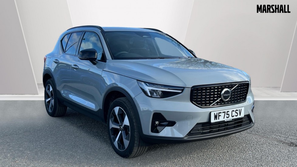 Main listing image - Volvo XC40