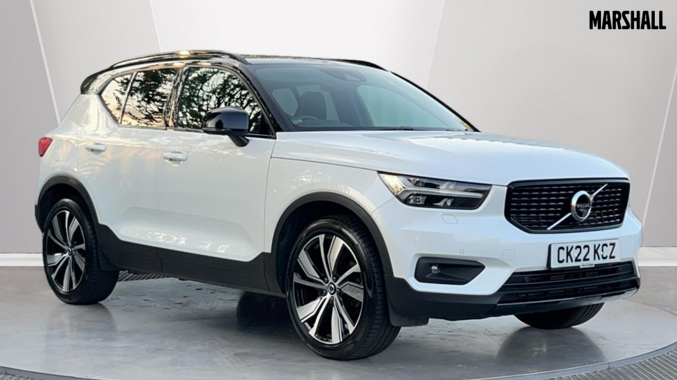 Main listing image - Volvo XC40 Recharge